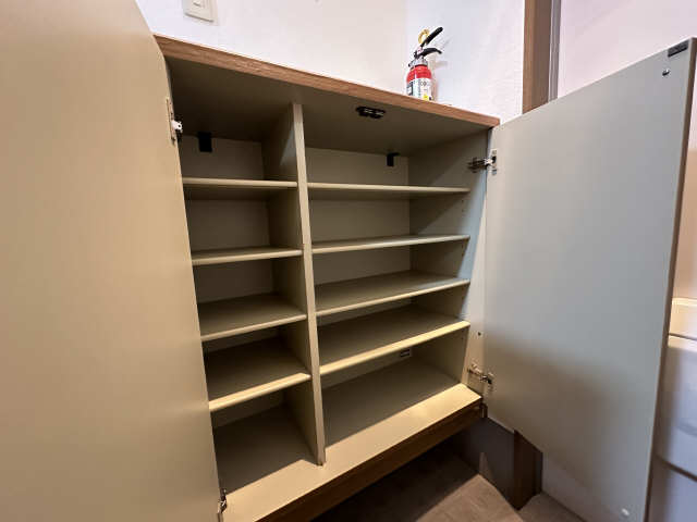 シューズBOX