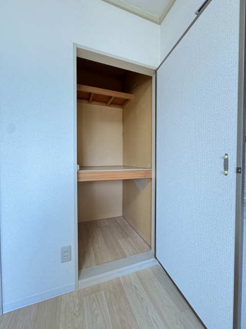 北洋間収納