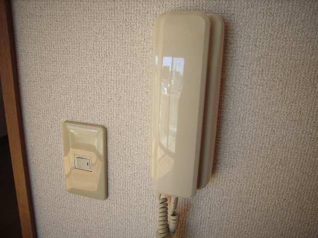 インターホン