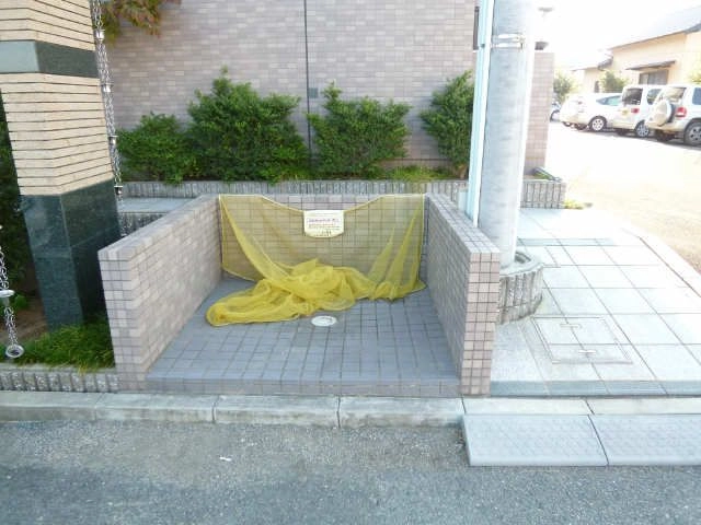 ゴミステーション