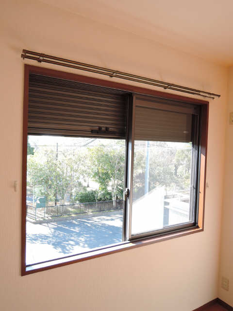 シャッター雨戸