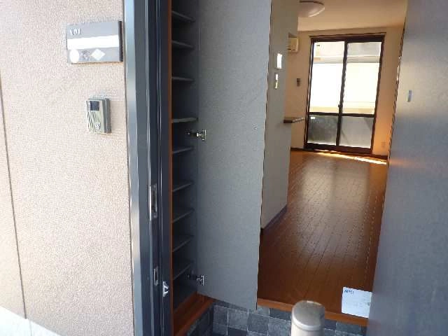 玄関