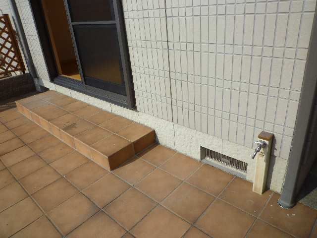 1F専用庭