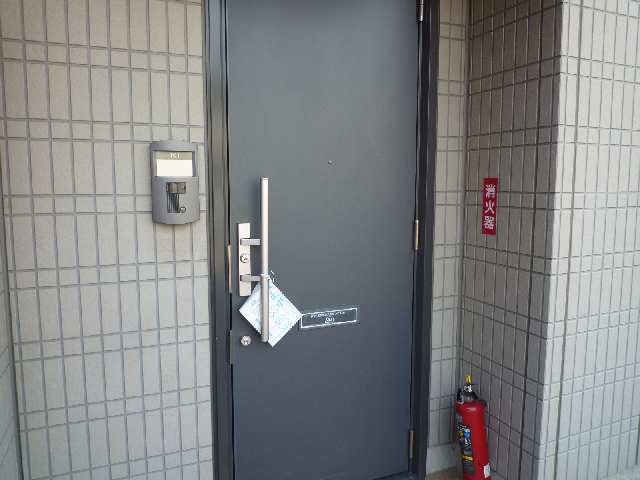 玄関ドア