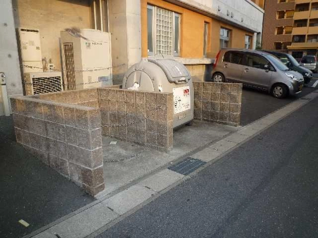 ゴミステーション