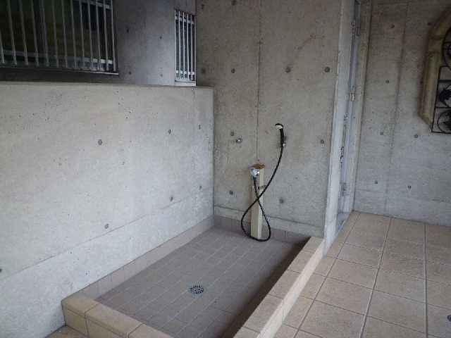 足洗い場