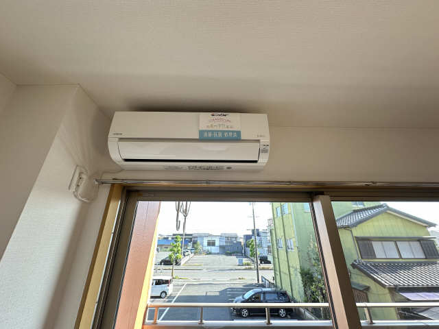 エアコン