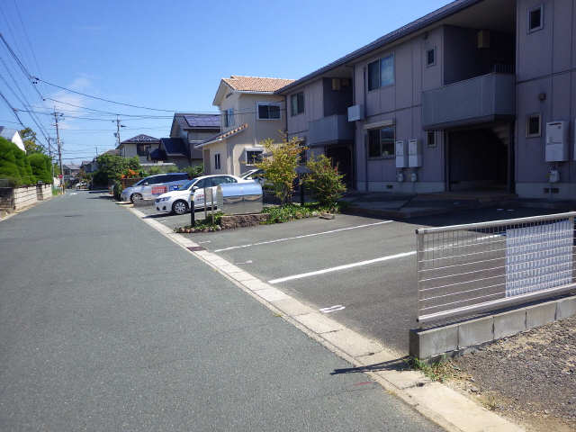 エクセレンス　クリア 1階 駐車場