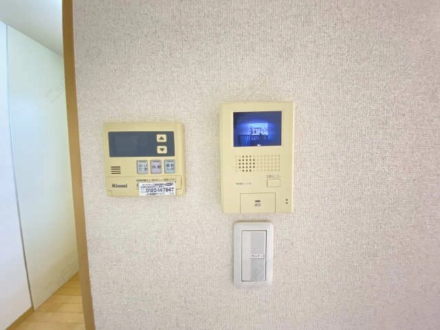 モニター付きインターホン