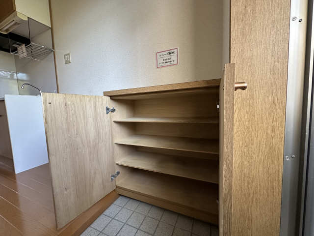 シューズBOX
