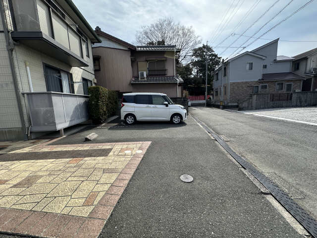 エクセルグリーン 2階 駐車場