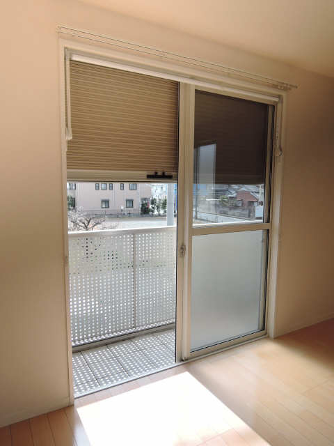 シャッター雨戸