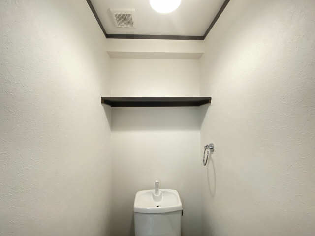 トイレ棚