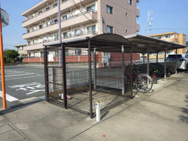 ゴミ捨て場
