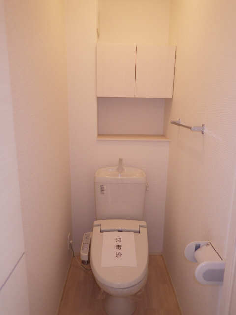 ヴェルデ　フロール 2階 WC