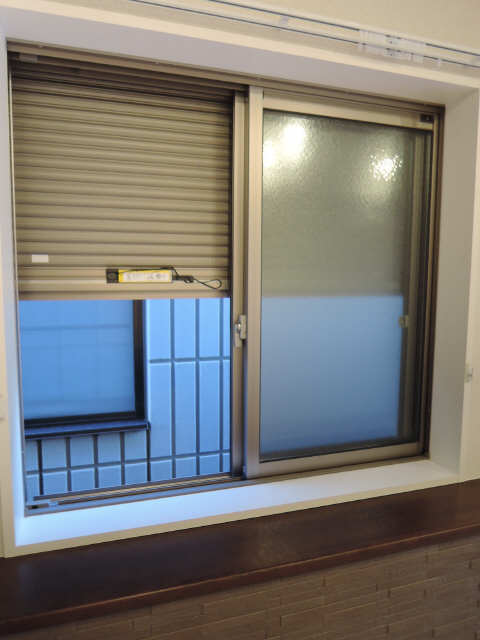 シャッター雨戸