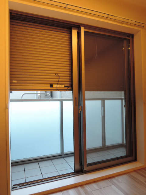 シャッター雨戸