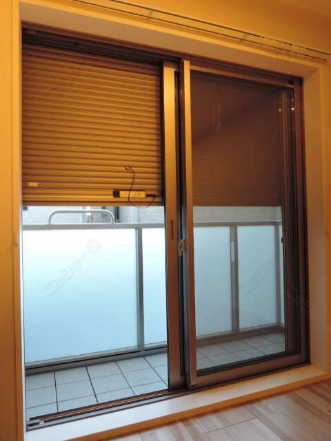 シャッター雨戸