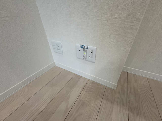 ネット設備・コンセント類