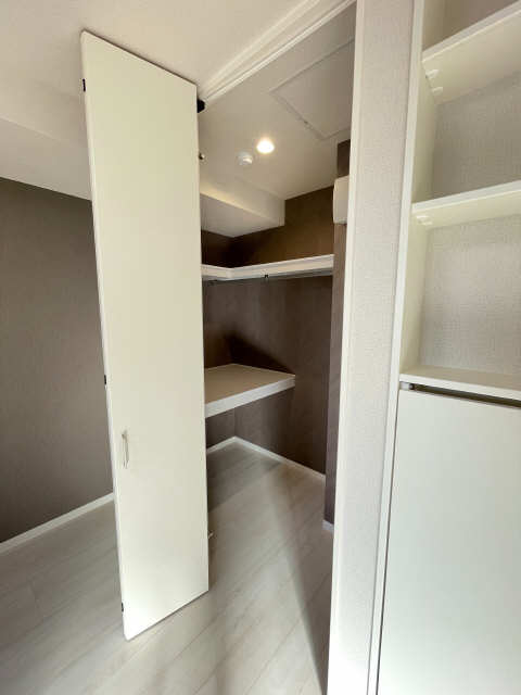 ウォークインクローゼット