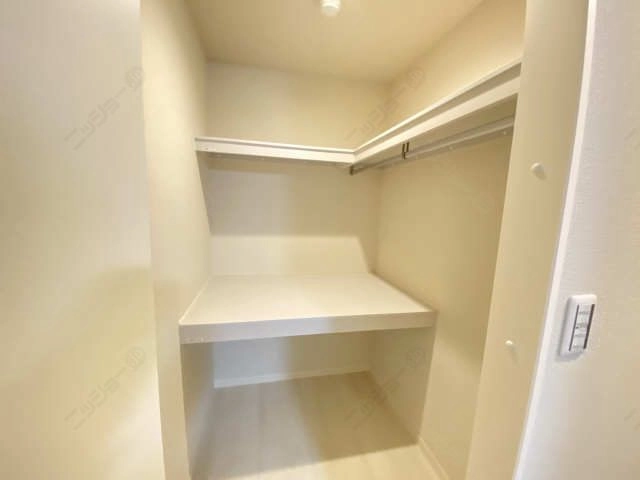 ウォークインクローゼット