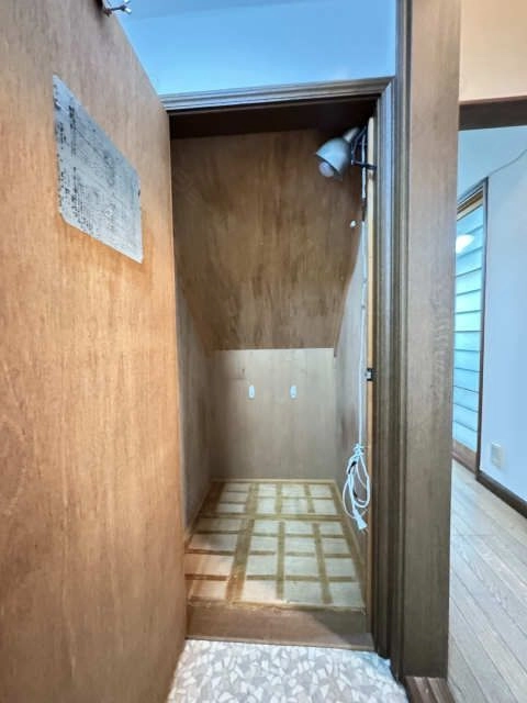 階段下収納
