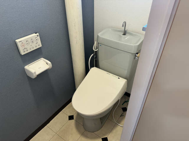 WC