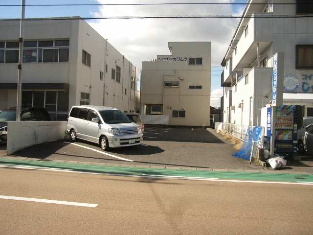 近隣月極駐車場