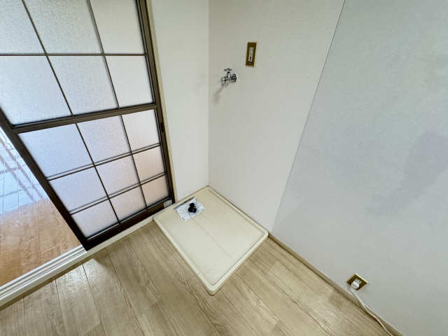 洗濯機置場