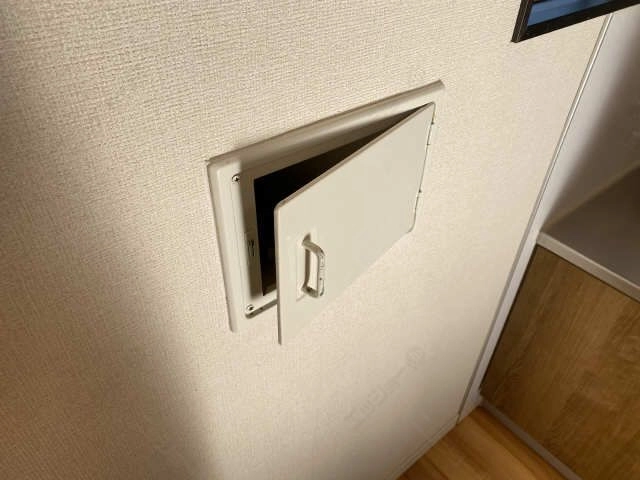 ダストボックス