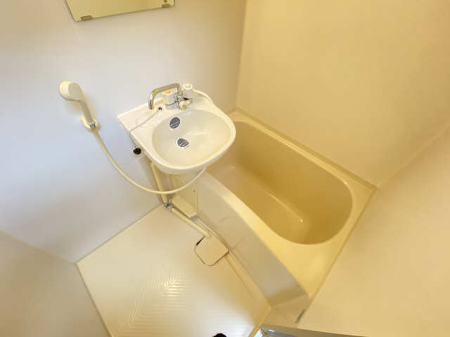 ジョイフル江島 1階 浴室