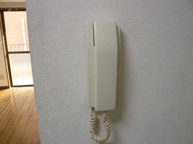 インターホン