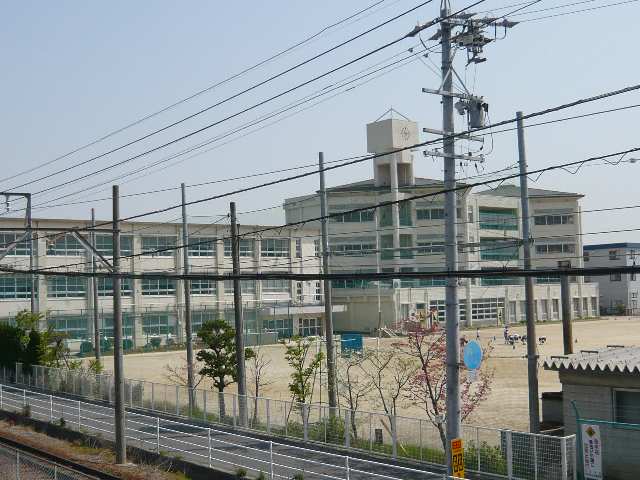 リベラール・日永 3階 小学校