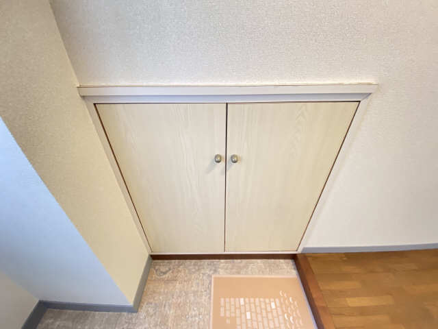 シューズBOX