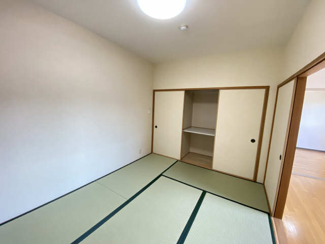 ディアコートSAKURADAIＡ 3階 和室
