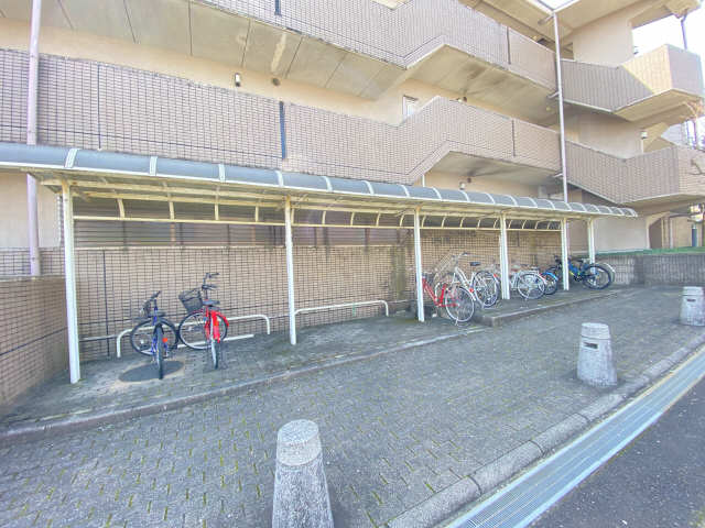 ディアコートSAKURADAIＡ 3階 駐輪場