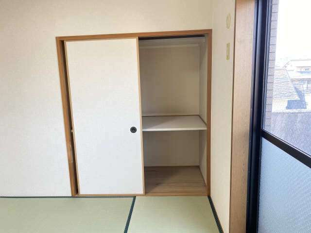 ディアコートSAKURADAIＢ 3階 和室
