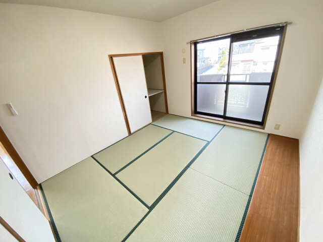 ディアコートSAKURADAIＢ 3階 和室