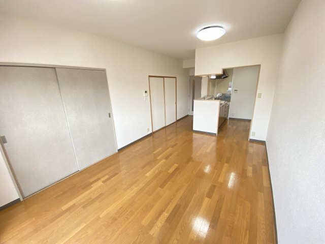 ディアコートSAKURADAIＢ 3階 室内
