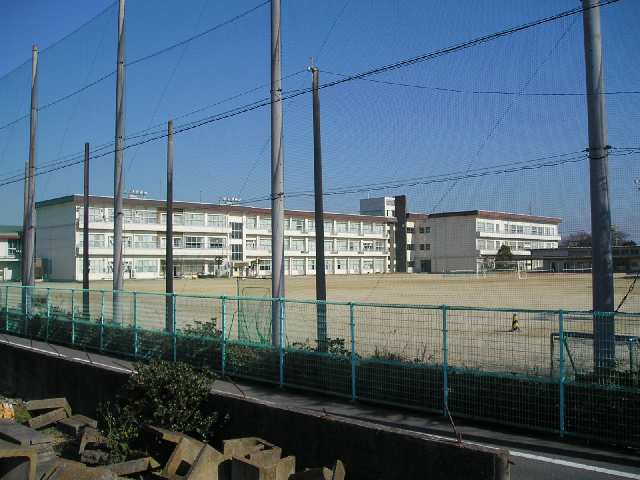 楠中学校