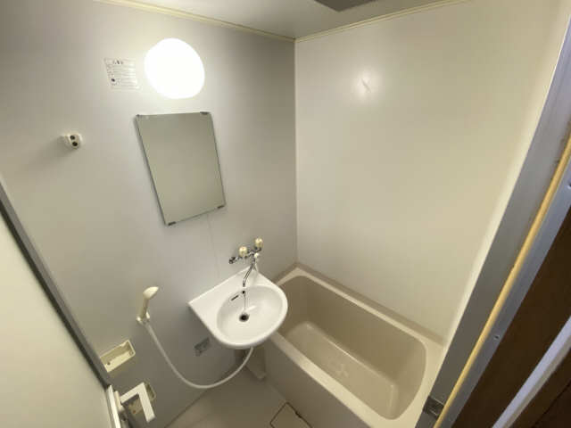 リブェール桜 3階 浴室