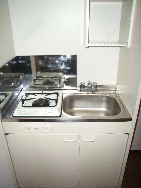 205号室キッチン