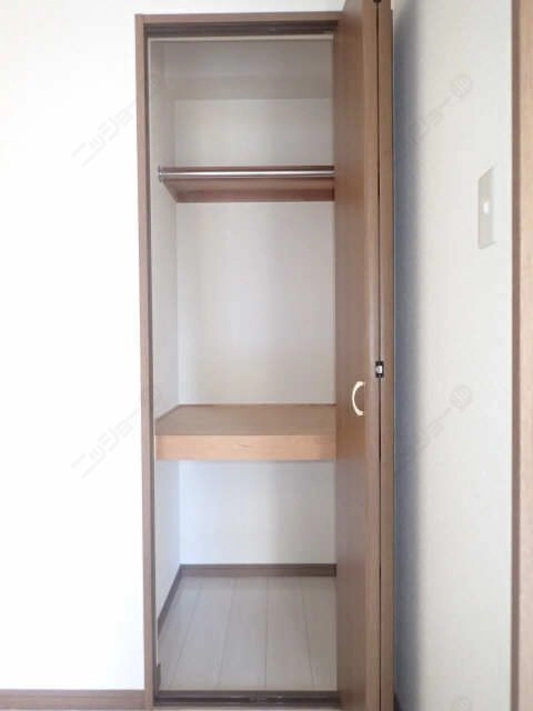 洋室４．５帖収納