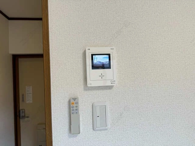 モニター付きインターホン