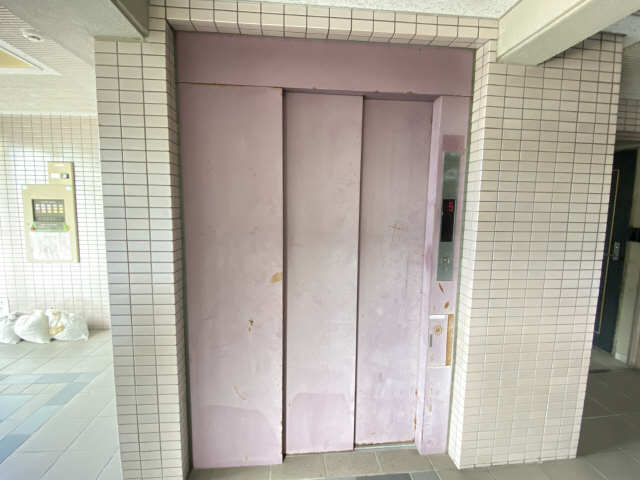 エレベーター