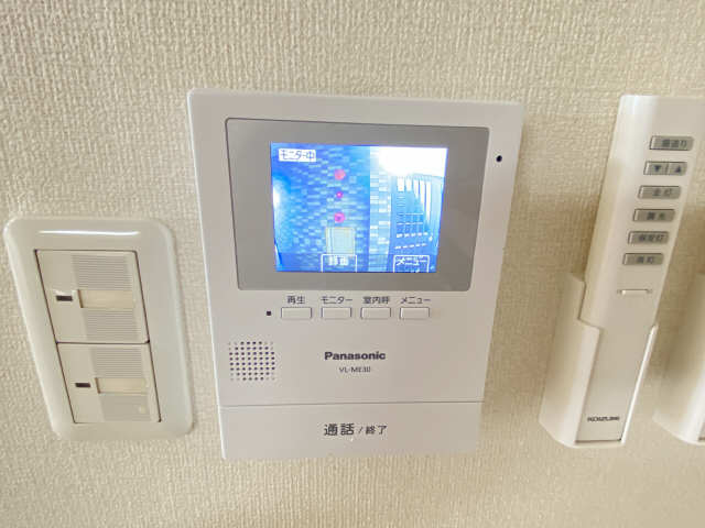 モニター付きインターホン