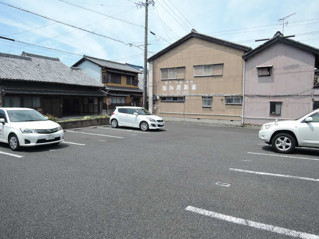 プロムナード南浜田Ｄ棟 1階 駐車場