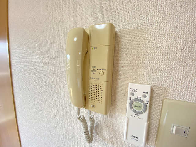 インターホン