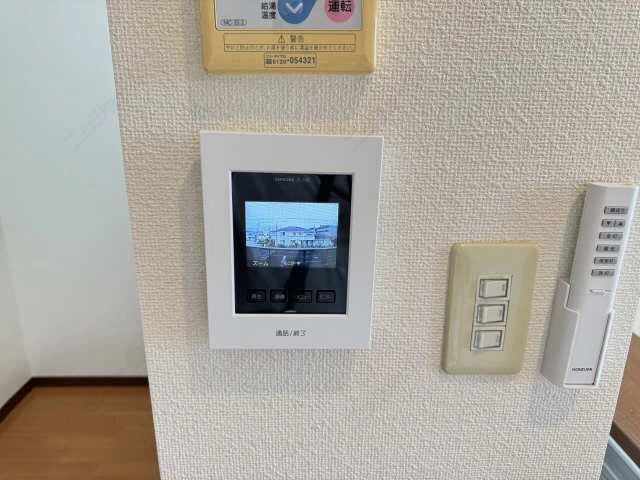 モニター付きインターホン