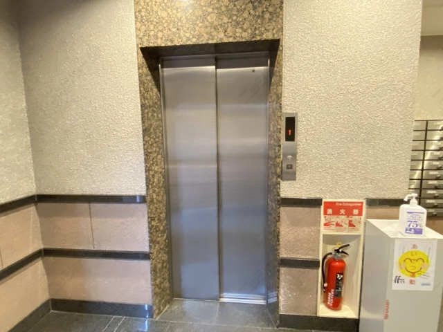 エレベーター